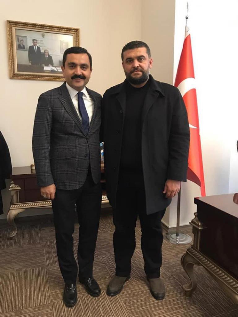 yasarbahceci's tweet photo. Uzun yıllar birlikte çalıştığımız kardeşimiz Türker Şimşek’i kaybetmenin üzüntüsünü yaşıyoruz. Bizler ondan razıydık, Rabbim rahmetiyle muamele eylesin başımız sağolsun. https://t.co/yMFMbjcVkh