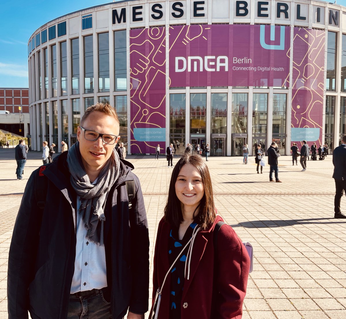 phellowseven's tweet photo. About last week in Berlin 👏
Vielen Dank für das Interesse und die guten Gespräche auf der @_DMEA zu #KHZG und #patienteneinbindungdigital. Wir freuen uns auf den weiteren Austausch!
👉 Gerne Kontaktadresse von unserem Lesezeichen verwenden oder über https://t.co/5oMnQP3ucq ✍️ https://t.co/XNK53znAJo