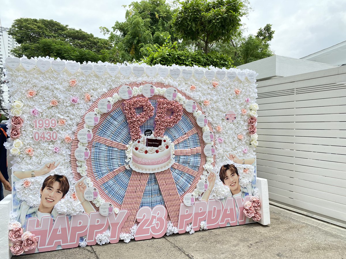 Momay_flowerr's tweet image. Thank you order 🙏🏻
From: PPKrit•island CNFan 
#HBDPP23rdProject 
#พีพี #ppkritt

Contact me Line:  @momayflower 
see more IG: Momay_flowerr