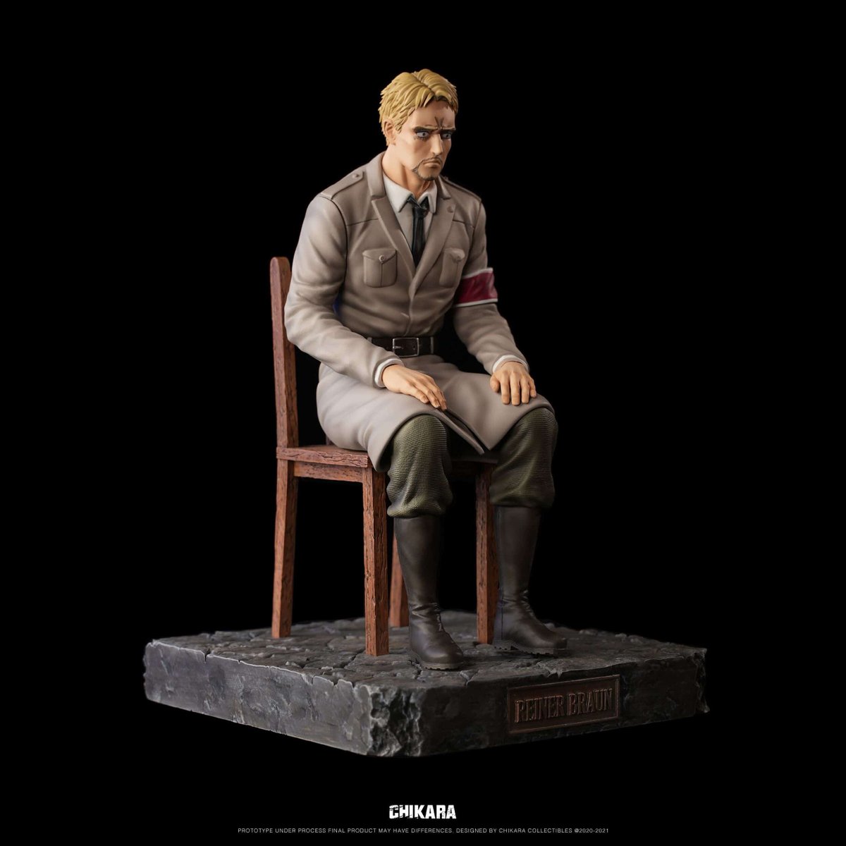 Andyboludx's tweet photo. Me da mucha risa que hayan sacado figura de eren mostrando la pija y mikasa en tetas, pero aca vemos a reiner traumado de la vida como siempre JAJAJAJA es el unico al que respetaron su personaje. https://t.co/rxTCpmgd0X