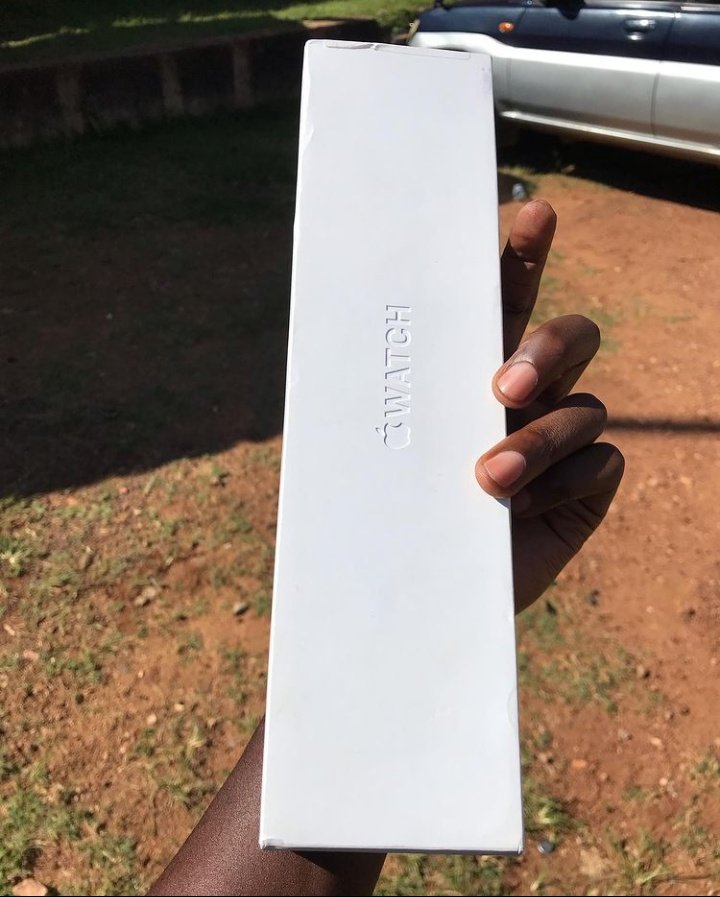 RhinoPhones's tweet photo. Apple Watch Series 7 (41MM)

UGX 1.45M only https://t.co/1MgrxDHXdq