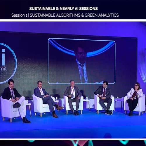 GrupoAlarcos's tweet photo. Nuestra compañera @CoralCalero  participó en el #AIAMSummit22 organizado por AMETIC, como miembro de la mesa redonda sobre Algoritmos Verdes y Sostenibles. 

+info: https://t.co/BcJ0tV6cHu https://t.co/AgtlkFBksS