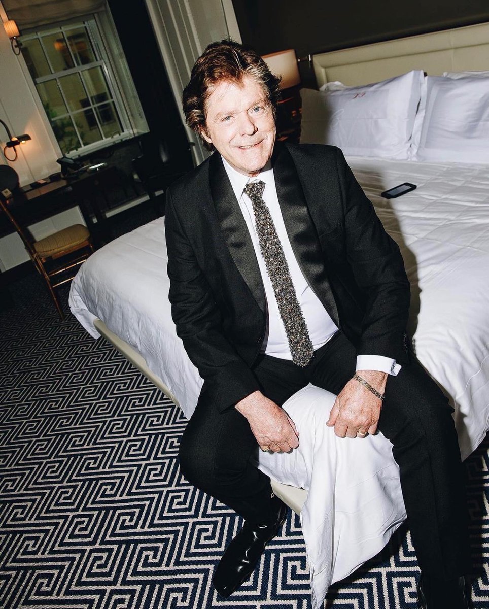 Baz Luhrmann (@bazluhrmann) on Twitter photo Had to post the talented <a href="/lukebracey/">Luke Bracey</a>, who plays Elvis’ friend, Jerry Schilling.
Jerry knew Elvis as a teenager, right throughout his life, and it meant a lot to spend such a wonderful evening with him & Priscilla at the MET.
#ElvisThursday #Elvis #TCB #ElvisMovie <a href="/ElvisMovie/">Elvis Movie</a> Had to post the talented <a href="/lukebracey/">Luke Bracey</a>, who plays Elvis’ friend, Jerry Schilling.
Jerry knew Elvis as a teenager, right throughout his life, and it meant a lot to spend such a wonderful evening with him & Priscilla at the MET.
#ElvisThursday #Elvis #TCB #ElvisMovie <a href="/ElvisMovie/">Elvis Movie</a>