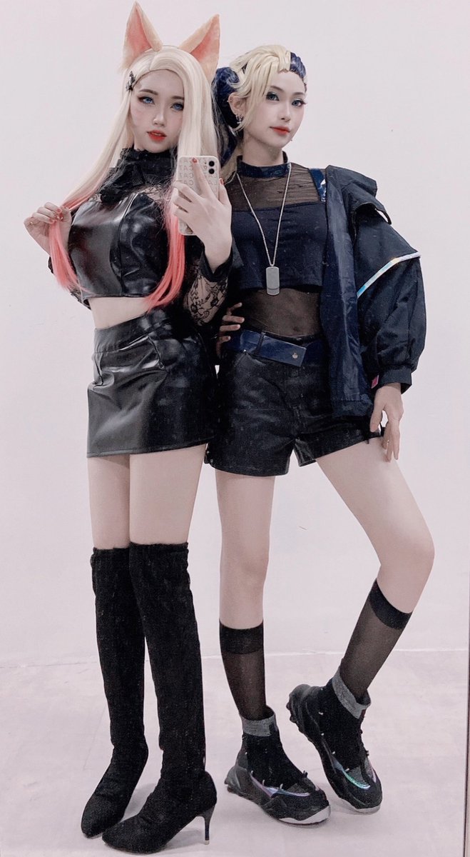 xori281's tweet photo. Pretty face 걸어들어와
유행 선두자
#thebaddest #Lolcosplay #ahri #Akali https://t.co/nhxQXTZj4N