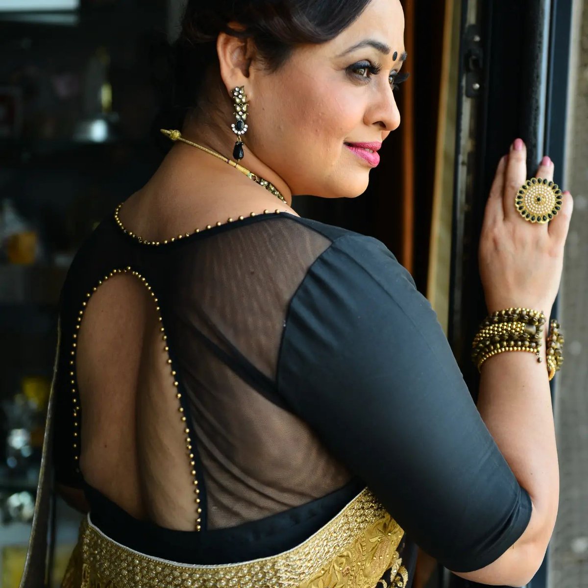 Sonalika Joshi Actress Full HD photos meity.org/2022/05/sonali…