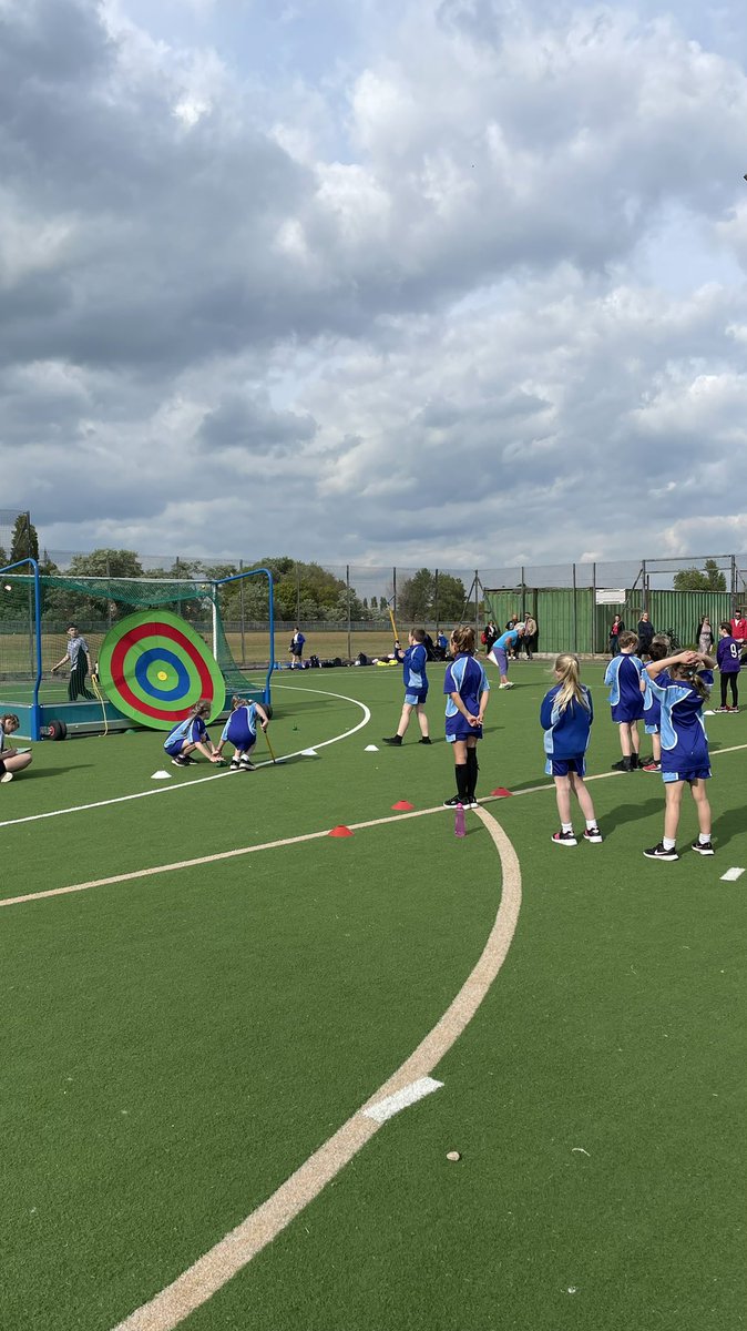 Lew1s09's tweet photo. @LASPinspires Well done Arundel for winning the year3/4 Tri-golf. Excellent gameplay from all teams. Thanks for coming https://t.co/a801GZgEbK