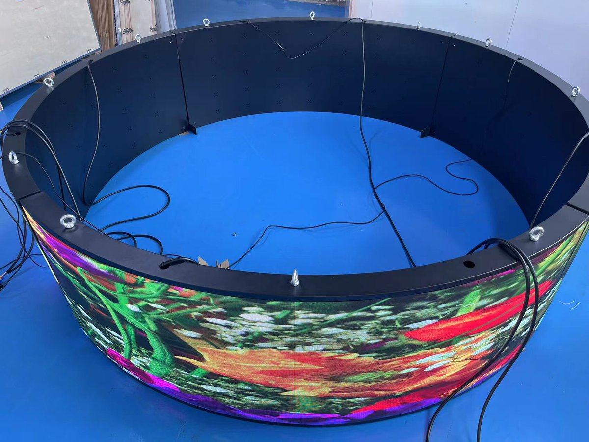 Ledsentech's tweet image. ✔ Indoor P1.8-P2-P2.5-P3 indoor advertising column led display! 
✔ Nationstar/Kinglight lamp
✔1920-3840hz refresh rate! 
Inquires questions, pls contact: Ledsen@ledsentech.com 
#finepitchledscreen #finepitchleddisplay #finepitchledwall #finepitchleddisplaymodule #audiovisual