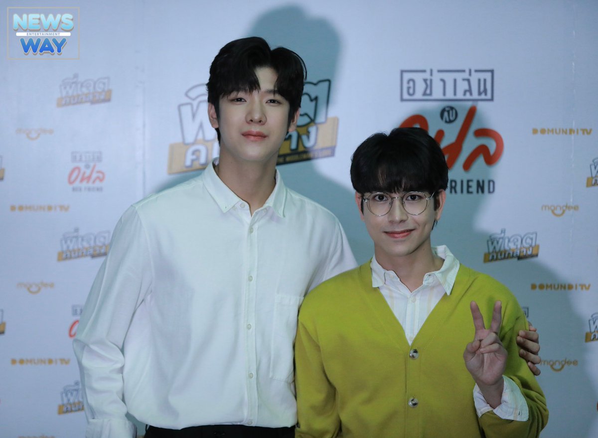 newsway_ent's tweet photo. ภาพบรรยากาศการฟิตติ้งของซีรี่ส์เรื่อง “พี่เจตคนกลาง” และ “อย่าเล่นกับอนล” 

#พี่เจตอนลFitting
#Mii2
#JimmyTommy
#จิมมี่ทอมมี่
#netjames
#netsiraphop
#jamessu https://t.co/ZIUBAjqVEE