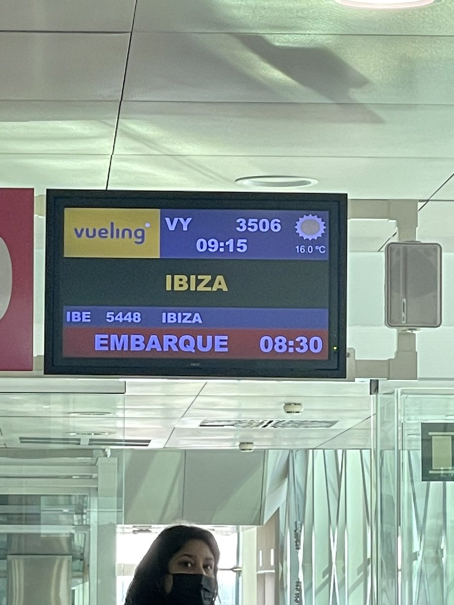 jpiedrahita's tweet photo. Y tras nuestro adtech evento #conectados22 en Barcelona ahora rápido salto a #formentera20 a escuchar (y moderar el domingo) a directivos de @facebook_es Meta, @TwitterEspana, @tiktok, @NetflixES, @PRISA. ¡Esto promete! A pesar de perderme ayer la charla ahí con #ToniSegarra. https://t.co/QDfM0dwSVL