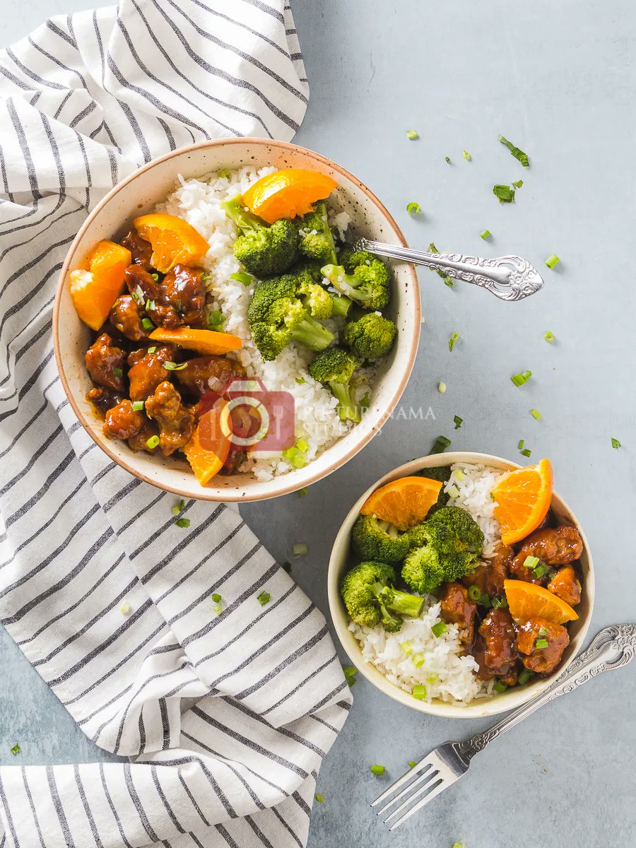 HolbrooksScott's tweet image. This Asian Inspired Orange Chicken Rice Bowl is the best quick-fix for a weeknight dinner. It is very easy to put together and extremely delicious.
#asianbowl #asianfood #chicken #delicious #dinner #easyrecipes 

click here for the recipe👇
buff.ly/3DiH8Uv