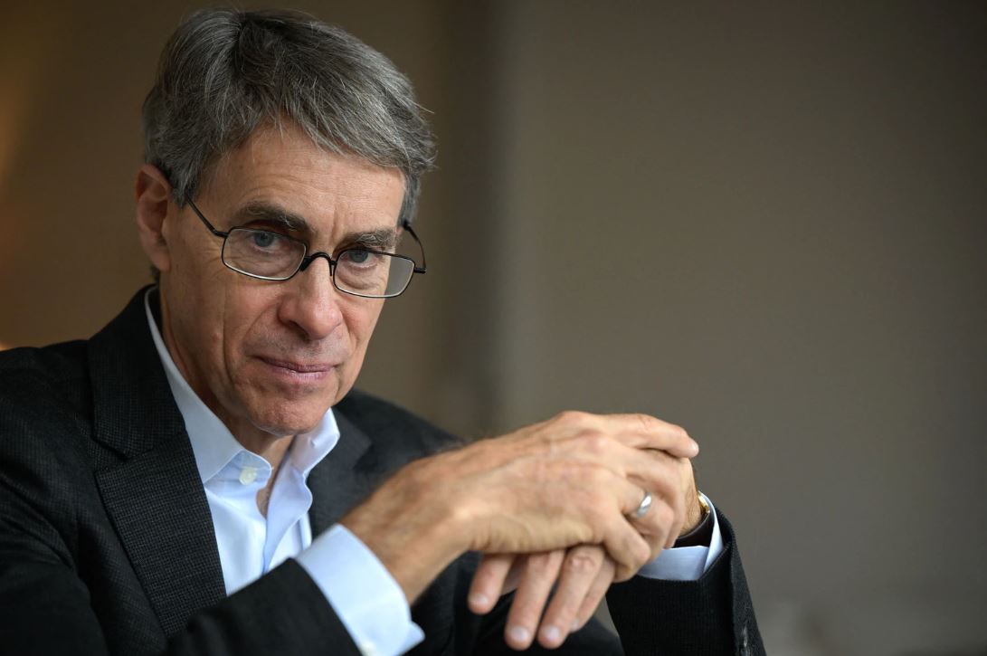 “It’s not enough to stand for the right things; anybody can do that. Our task is to change governments, to change their behavior, to stop abuses.”

<a href="/KenRoth/">Kenneth Roth</a> on his 3 decades leading Human Rights Watch, <a href="/OctavianReport/">The Octavian Report</a>:

octavian.substack.com/p/playing-hard…