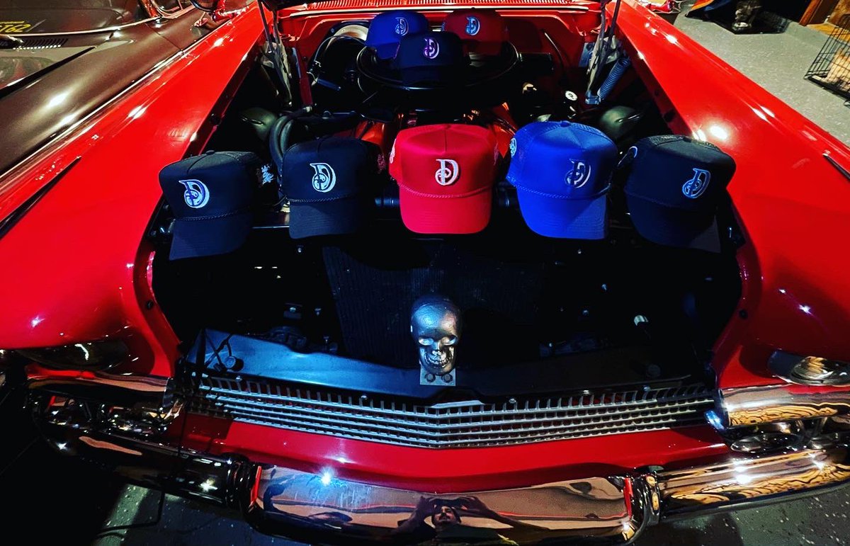2DIABOLICAL4YOU's tweet photo. ¡8 Color ways, 80 Hats, Get ‘Em While We Got ‘Em Because We Know You Want ‘Em…All Hats Are Now Available For Purchase From Our CINCO DE MAYO Release, So DM Us If You’re Interested In A Trucker Cap 🇲🇽💀🖤! #StayinLowRidinHigh #ChicanoPride #VivaMexicoPutos https://t.co/Uo13N9I4JA