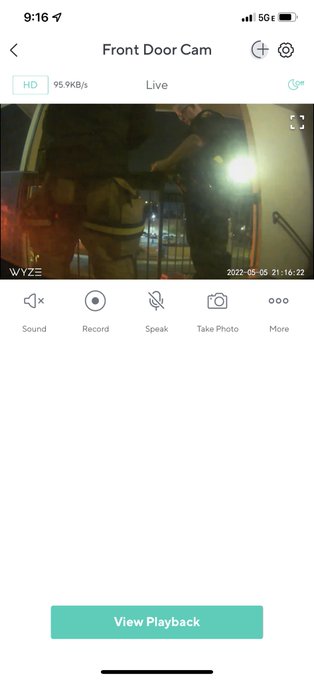 So they just found my neighbor next door dead yall smh sheesh https://t.co/D8eCTuoOYQ<a href="/tag/sitonbernieface"class="tags"><span>#sitonbernieface</span></a><a href="/tag/sitwithbernie"class="tags"><span>#sitwithbernie</span></a>