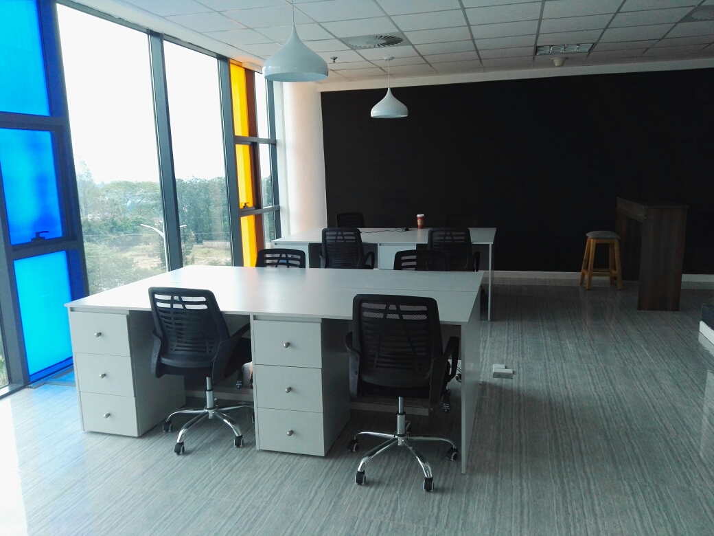 Thomsinteriors's tweet photo. #beforeandafter 3D renders vs complete project. We bring your vision to life.
#Rwot #designandbuild #womeninconstruction #buildandinstall #designrwanda #buildrwanda https://t.co/Rte5v93MuV
