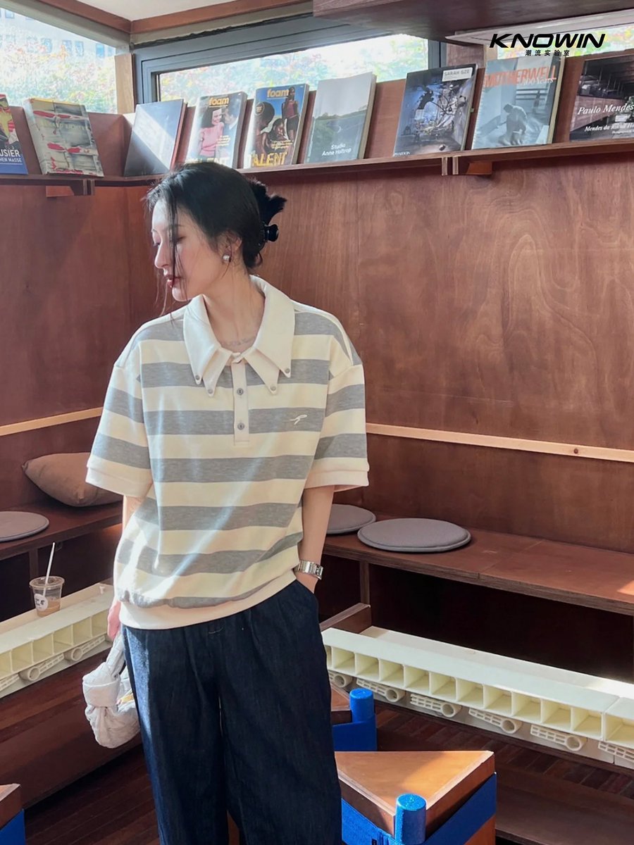 KNOWIN_LAB's tweet photo. Unlock your oversized vintage polo shirt

Brand：THE LAST REDEMPTION

This polo is simply full of retro sense. The fabric is very good to support the clothes of the broad cut, coupled with the unique double collar design, waist tight processing. https://t.co/cZAtARmeXn