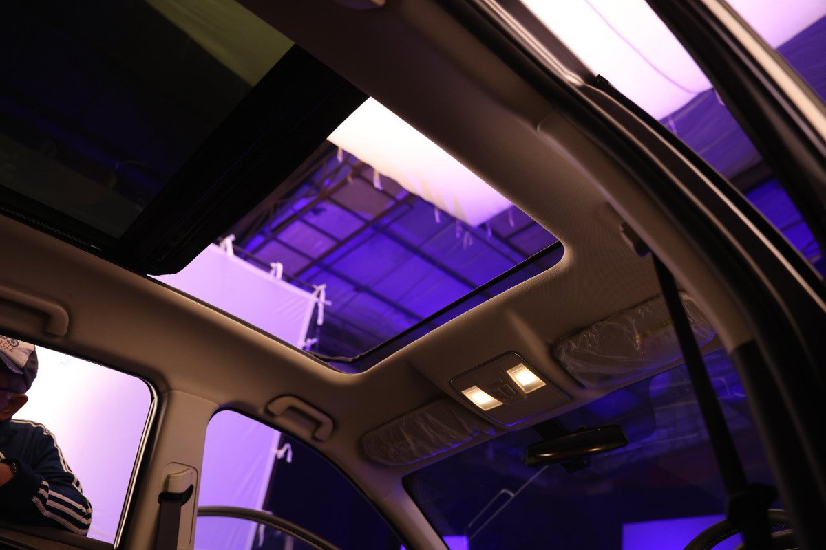 Babeekh07's tweet photo. The all new launched car Glory 580 pro has the amazing feature of smooth drive which is offered by DFSK Pakistan! A big reason to grab the attention of car users!
#NaeDorKoGalayLagao 
#DFSKPakistan https://t.co/XxtfUNrpDC