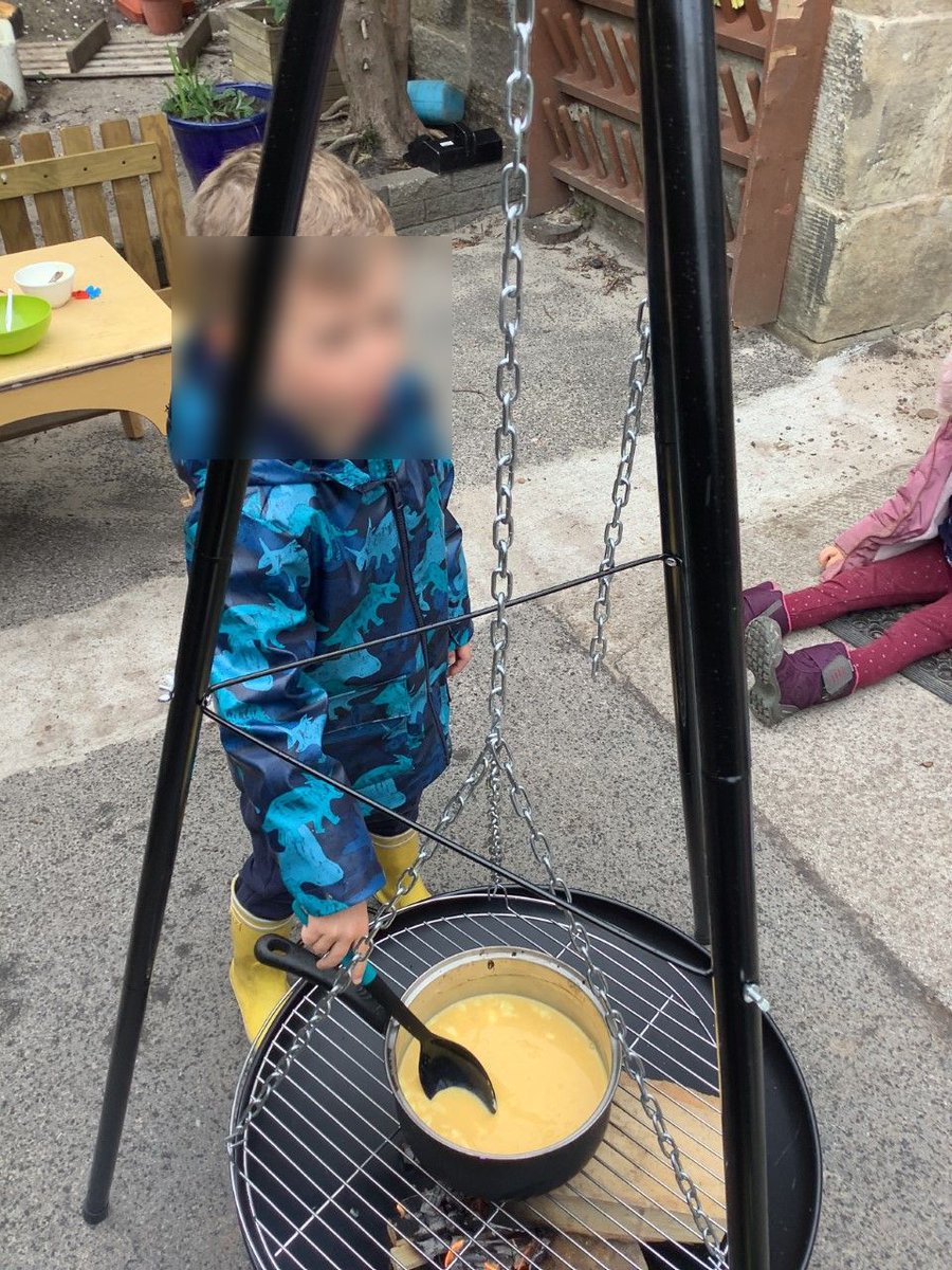 QueensferryELC's tweet photo. Some of the children enjoyed cooking on the campfire. We chose to cook some scrambled eggs! The children were learning about safety while cooking outdoors and enjoyed the spoils of their labour!
#Outdoors #CampireCooking #TeamELC #LifeSkills https://t.co/z6wI5kLHmD