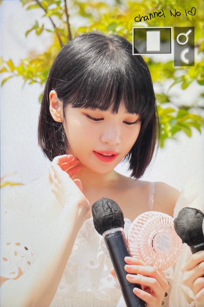 220506 미니팬미팅 프리뷰

작은 여름날의 아기 천사🤍

#김채원 #르세라핌 #LE_SSERAFIM