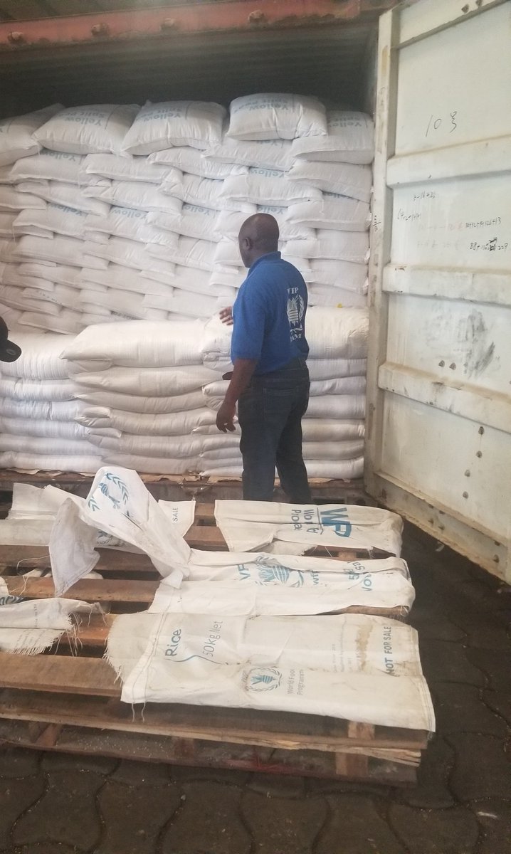 EbenezerNdi's tweet photo. #MyWFPstarterpack is inspection of food destined for #savingandchangingLives &amp; make sure we respect Q&amp;Q. Also  make sure the 🚛 moves out of the warehouse with its #waybills to the right destination.Thanks to the strong Douala #corridor team
@wanjakaaria @EricYapi7 @ColinceFeupa https://t.co/Ad8NJFiYRu