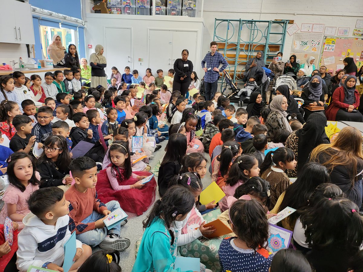 ElizabethSelby's tweet photo. #eidassembly #EidMubarak2022 we held an Eid assembly. Children shared work they had done in their classes. We ended our assembly with an incredible catwalk to show our lovely Eid clothes. https://t.co/RMCkXqu2Co