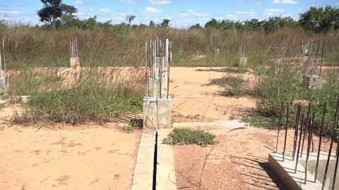 MulundaArchie's tweet photo. 33 Million US Dollars was released in 2014 by Govt to build FTJ University in Mansa and this is the only tangible thing you can find at the construction site!😥

It's reported that the money was fully released by Govt and that the University was supposed to be done in 9 months. https://t.co/22w56ZPc08