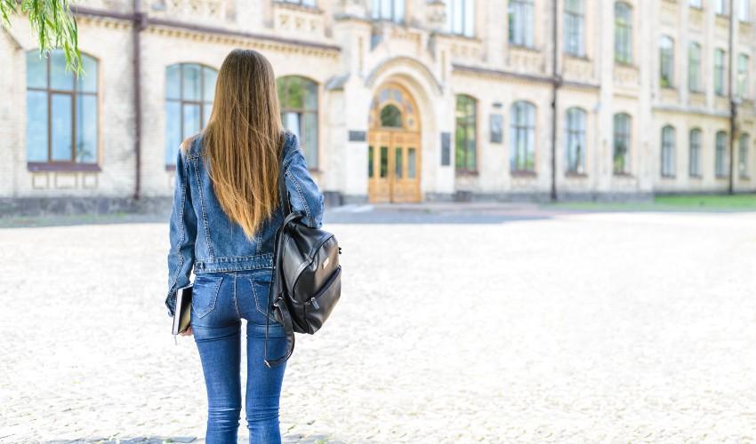 Università Bocconi (@unibocconi) on Twitter photo Working while in school has long lasting effects on human capital. <a href="/tlebarbanchon/">Thomas Le Barbanchon</a> <a href="/diegoubfal/">Diego Ubfal</a> & F. Araya analyze the effects of a well designed Uruguayan work school program: higher earnings & higher likelihood to be employed 2 years after the experience knowledge.unibocconi.eu/notizia.php?id… Working while in school has long lasting effects on human capital. <a href="/tlebarbanchon/">Thomas Le Barbanchon</a> <a href="/diegoubfal/">Diego Ubfal</a> & F. Araya analyze the effects of a well designed Uruguayan work school program: higher earnings & higher likelihood to be employed 2 years after the experience knowledge.unibocconi.eu/notizia.php?id…