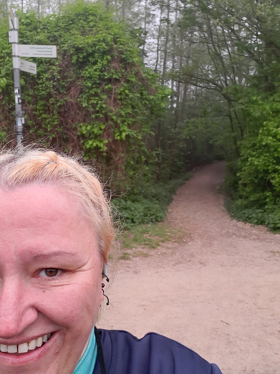 _von_Twittopien's tweet photo. Der Schweinehund war groß, aber ich habe ihn bezwungen.
#JedenTageinLaecheln
#ASK2022 https://t.co/TBBsbnrUo3