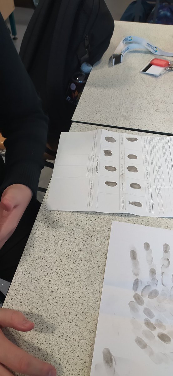 Science Club @GlenifferHigh were continuing the Forensic Science theme today by taking their own fingerprints. <a href="/GlenifferSci1/">Gleniffer High Science</a> #STEMeducation #forensicscience #fingerprints
