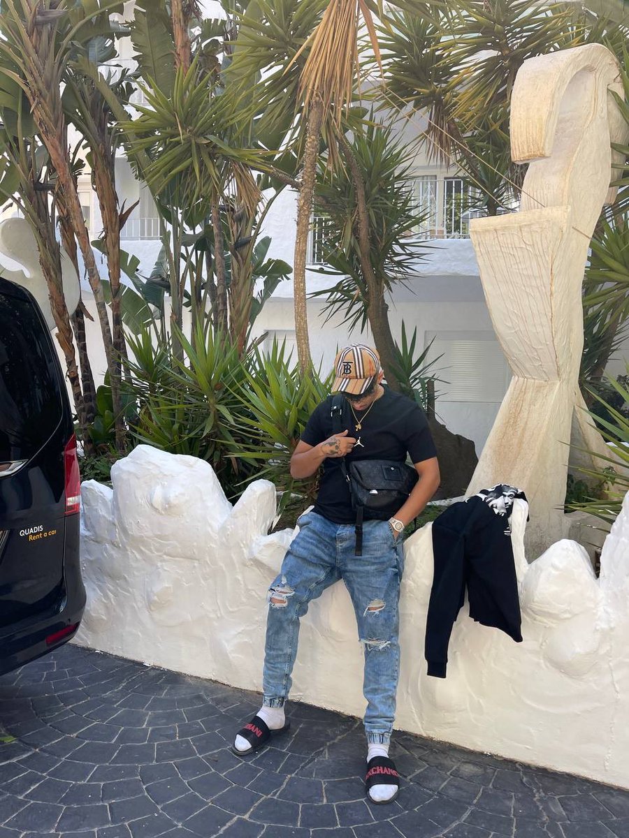 elilluminari's tweet photo. Me quedan to los flows 💯💯💯💯 https://t.co/zznmIS1gOs