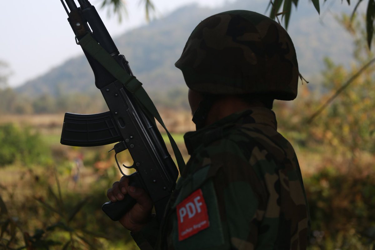 HkanhpaSadan's tweet photo. PDF members are suffering Malaria 😫 they are not used to the jungle harsh conditions. NUG need to step up Urban guerilla warfare.  @NUGMyanmar #WhatsHappeningInMyanmar #Kachin https://t.co/IuMELrt6hJ