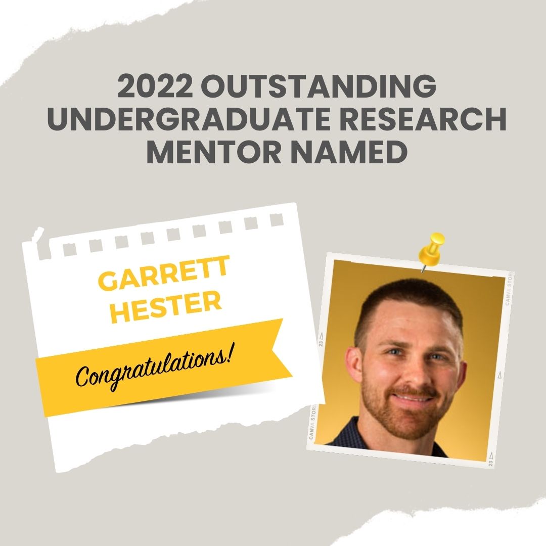 Congratulations Garrett Hester, associate professor in the Department of Exercise and Sport Management, for being named 2022 Outstanding Undergraduate Research Mentor! 

Read more: research.kennesaw.edu/our/news/2022-…