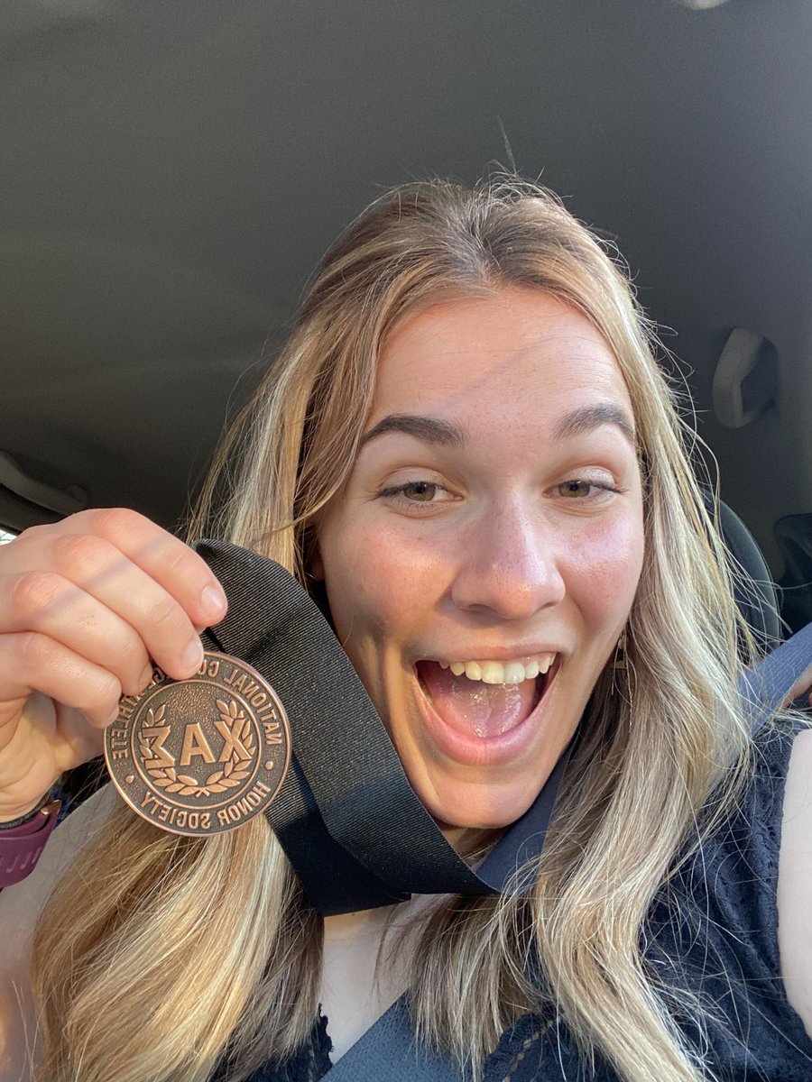 shelly_thiel's tweet photo. Congratulations to Vanessa who received her membership to Chi Alpha Sigma - National Honor Roll for College athletes  high athletic and academic achievement and also the “ Falcons fly higher” award. Way to go! https://t.co/6ppBcFtaXJ
