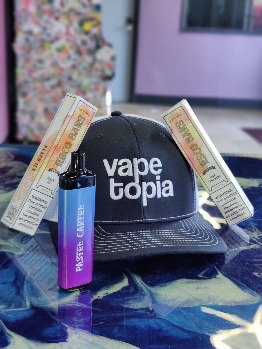 BillyVapetopia's tweet photo. Come down to Vapetopia/ELEV8TE and grab some of the best freshly made E-Liquid or Our heLIX line of Hemp Derived Cannabinoids. heLIX product are all made with top shelf everything from hardware, distillate, terps. We wanted to bring you the best products possible. #quality #Hemp https://t.co/Ep1AFScMqe