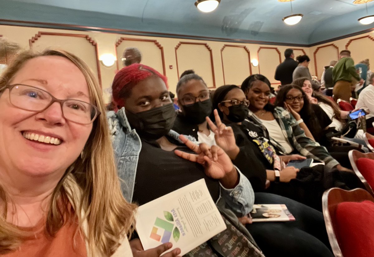 iLabYear5Days146-147: Thank you <a href="/jscov/">Jscov Downinf</a> for taking our iLab students to the Crispus Attucks Theater in Norfolk for a performance and dinner out together! These are learning experiences they will always remember.💙💚