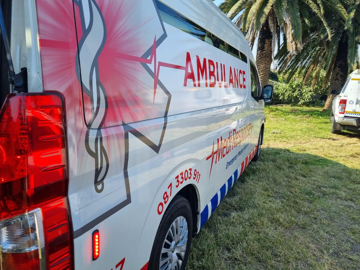 Medi_Response's tweet photo. Stabbing incident, one patient critically injured - Edenvale, GP. Security has detained a suspect.

https://t.co/Rz6ekL9OgJ

☎️ 087 3303 911

#Edenvale https://t.co/aUXga9IdwU