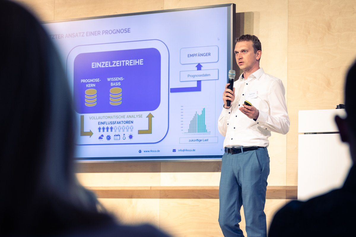 Das Research Team der #ifesca hat den 2. Platz bei der #Data4Grid Challenge im Bereich „KI-Gestützte Verbrauchsprognosen auf Basis von Smart-Meter-Daten“ belegt 🥳Mehr zur Challenge 👉🏻 future-energy-lab.de/projekte/data4…
#SETHubOpen