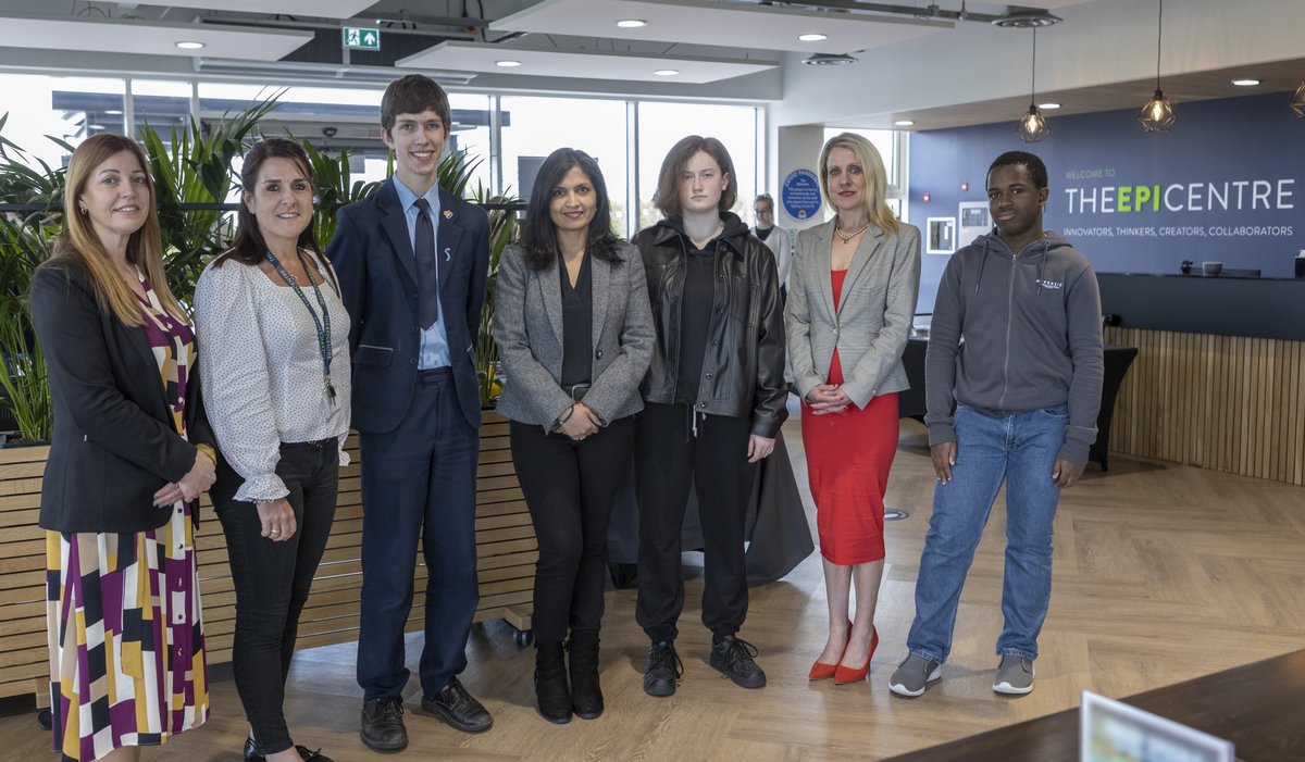 This month's Haverhill Echo column focuses on the partnership between schools and local business, the importance of choice and tomorrow's 'Keep Haverhill Happy' wellbeing event - ow.ly/2zZr50J1aYO. 
<a href="/SamWardAcad/">Samuel Ward Academy & Sixth Form</a> <a href="/CastleManor/">Castle Manor Academy</a> <a href="/haverhill/">Haverhill Echo</a>