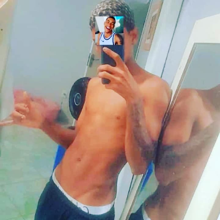 Só pq não posto quase nada aq 😒