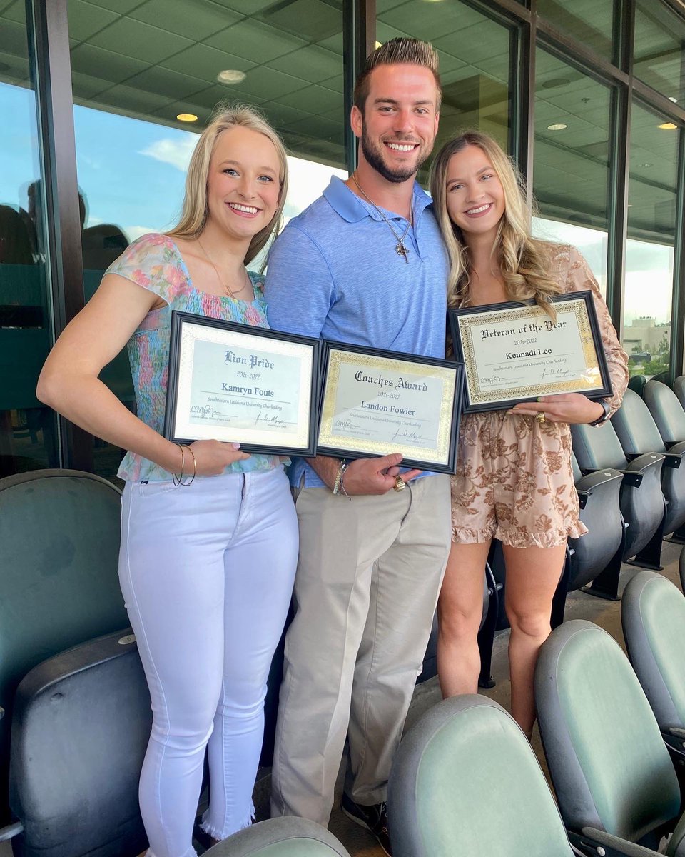 It’s tryout day!! The three musketeers are officially signing out! Good luck to everyone at tryouts this weekend! We promise this is the best decision you will ever make! Lion up💚💛