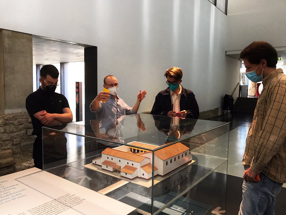 JensAlvermann's tweet photo. Von der #Idee zum #Prototypen im museographischen Raum: #DesignThinking Workshop mit Studierenden meines Seminas der @PH_cgn und dem @GatewayUniKoeln von der @UniCologne im #Museum Römerthermen Zülpich. #exhibition #media #design #PublicHistory #DesignThinking https://t.co/diYiUWBH9m