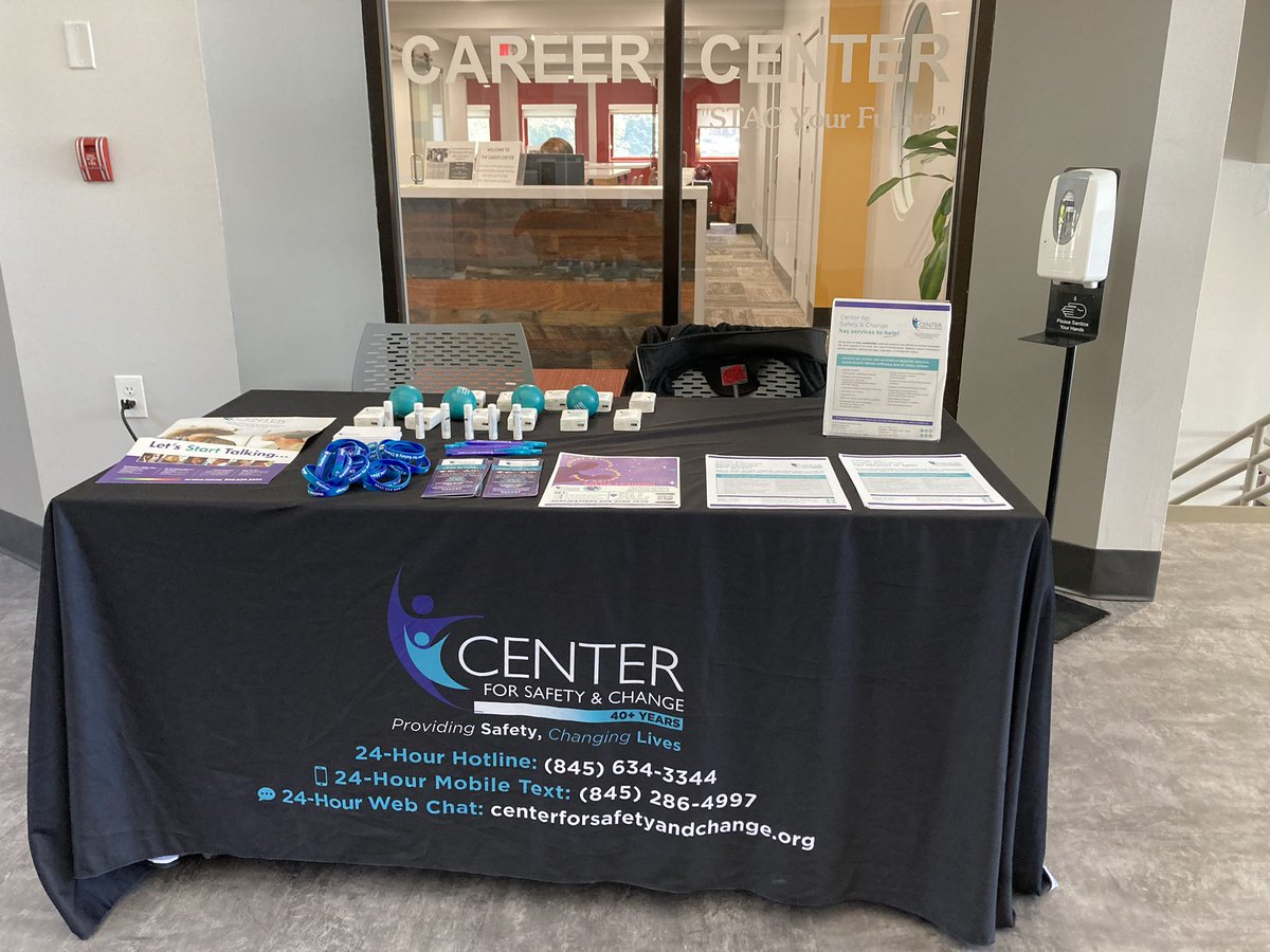 CSC_Liberate's tweet image. Grateful to @STAC_edu for hosting us yesterday to share information about #PartnerAbuse, #SexualAssault, #Stalking, and #Trafficking. Have questions or concerns? We will be back on Thursday, May 19th from Noon-2pm or you can call us 24/7 at (845) 634-3344. @Center4SC