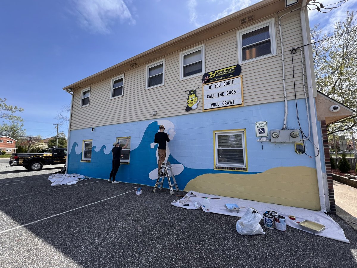 Preparations for our Northfield office mural have begun! Stay tuned for the final look next week when we welcome students from Northfield Community School to add their artistic touch 🎨 🪄