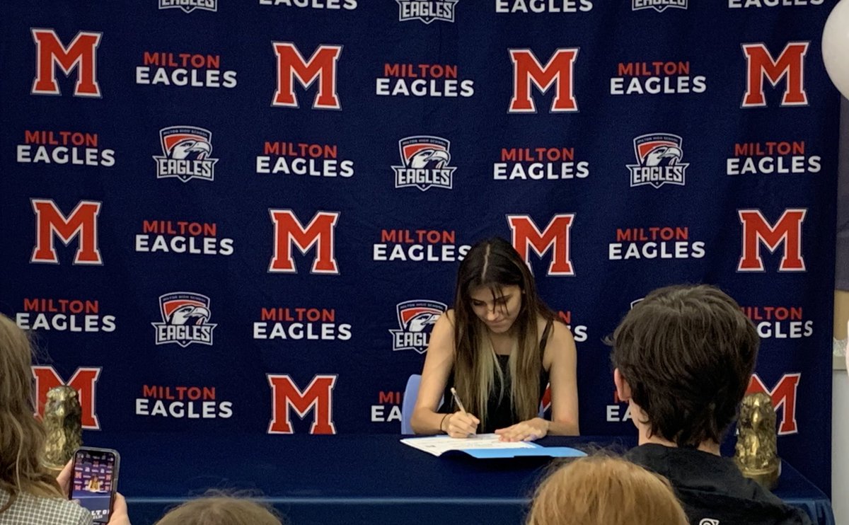 JonesBC_MHS's tweet photo. Congratulations to MHS senior Mya Loren on committing to the field of education! I look forward to seeing your contributions to this impactful profession! #GaEducatorsSigningDay #GaFutureEducator #eaglePRIDE @irishmarmie @kathastuart @FCSSuptLooney @FCSCTAE @FultonZone7 https://t.co/1aA0T3Pvzi