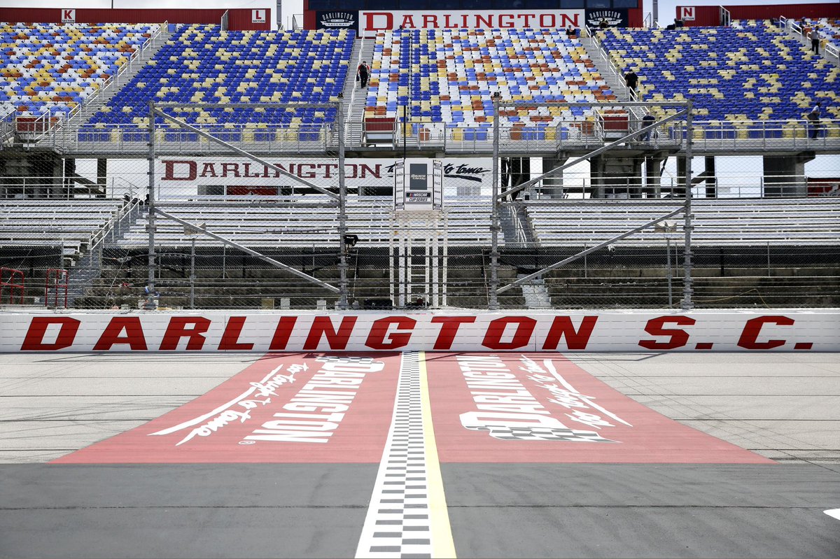 CouchRacerShop's tweet photo. 🎁 GIVEAWAY 🎁

Wanna win 2 Tickets and 2 Garage Passes to Sundays race @TooToughToTame?

It’s simple. Retweet this tweet, and be the first person to correctly guess the first year @SpotterBrett ever attended Darlington Raceway. 

We’ll announce the winner at 9pm tonight. 👍🏻 https://t.co/B6HpXIpSii