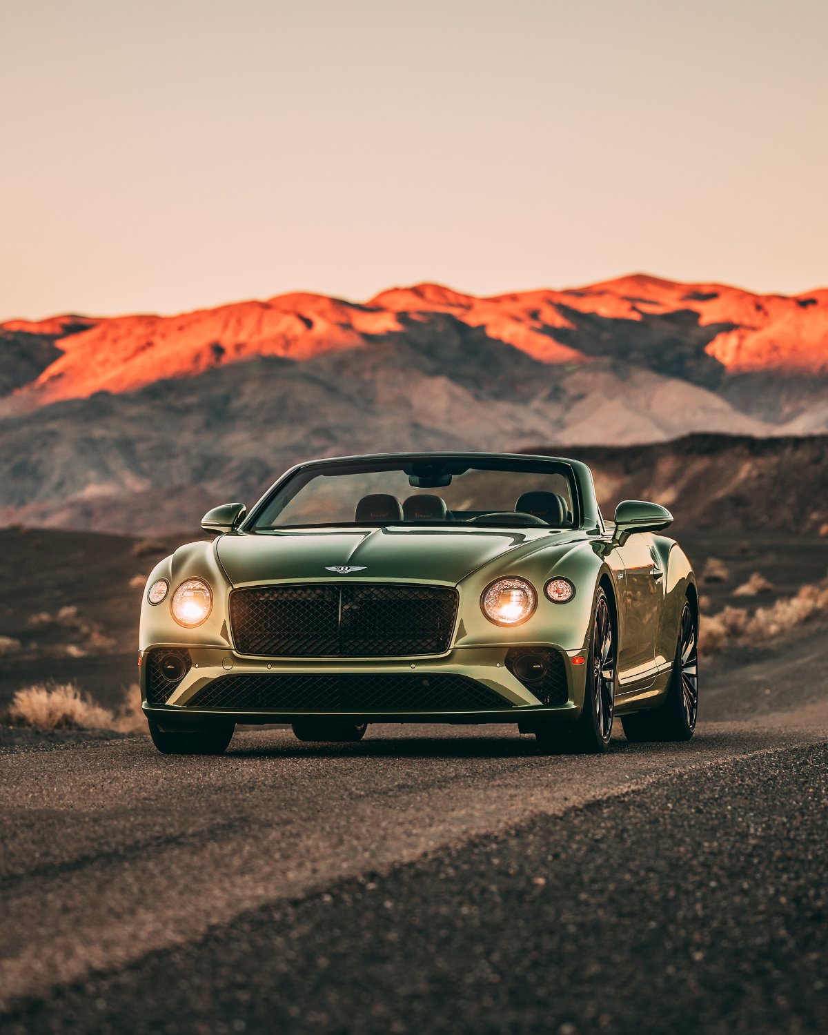 Bentley Motors on Twitter: Bentley Motors on Twitter:
