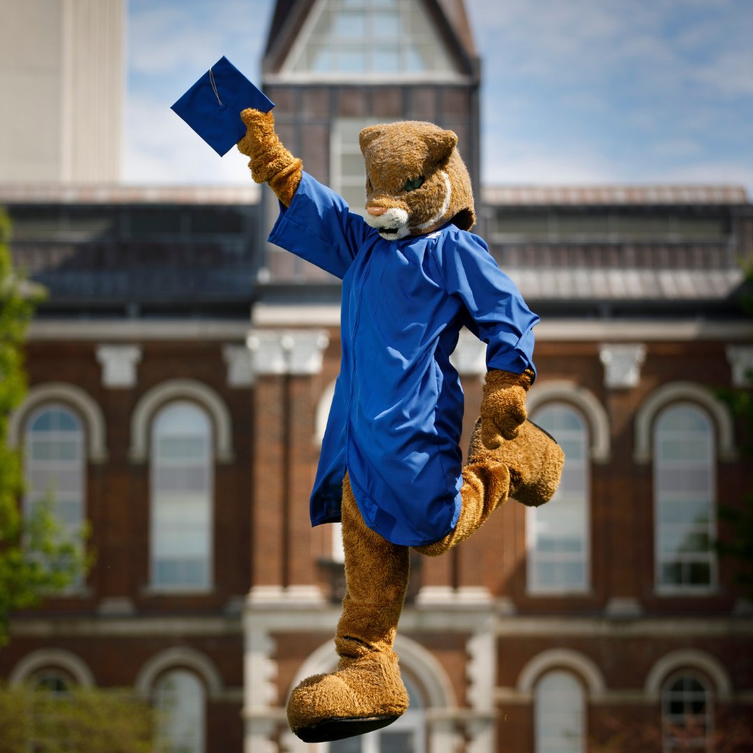 UKFirstGen's tweet image. Happy Commencement Weekend! Congratulations, Wildcats! #WildcatsFirst #FirstForward #FirstGenGrads