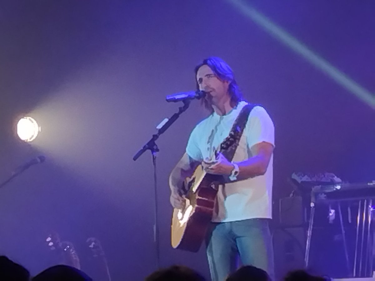 DanVanCountry's tweet photo. @jakeowen should be selling out amplitheaters! He has all the tools that those at the top of touring attendance has. Just needs to be noticed. https://t.co/1vG2dM2XJ8