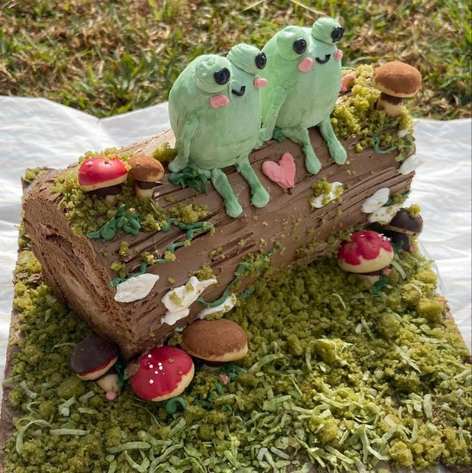 seokuva's tweet photo. they're in love 🐸💗🪵🍄 https://t.co/a5KmuAWfay