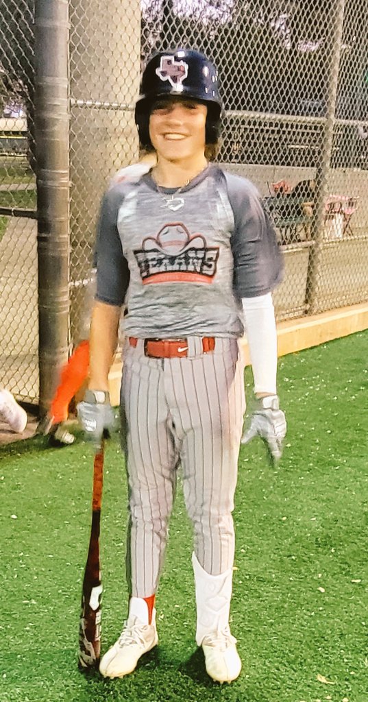 This guy came in and helped us out when we were in a bind, had a two pitch, 3 out inning. 

<a href="/GradyShannon10/">Grady Shannon</a> @FWTEXANS