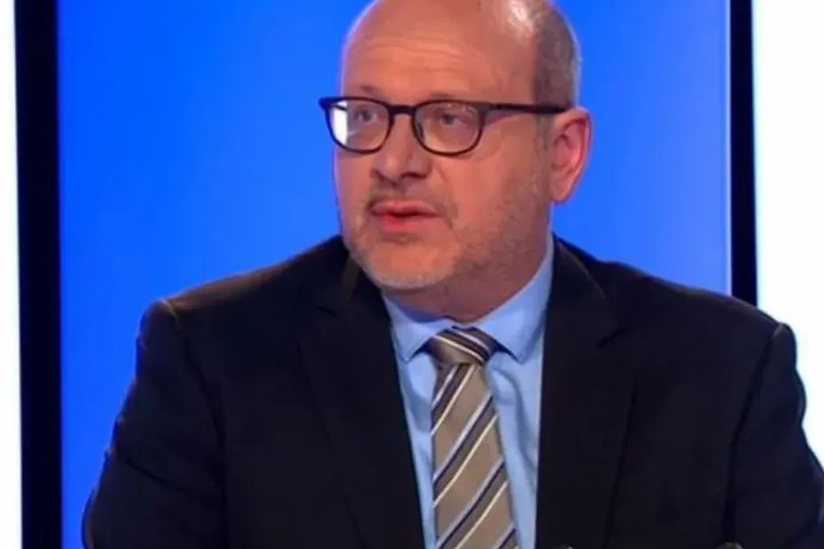 Stéphane Lenormand, candidat aux élections législatives à Saint-Pierre et Miquelon

➡️la1ere.francetvinfo.fr/saintpierremiq…